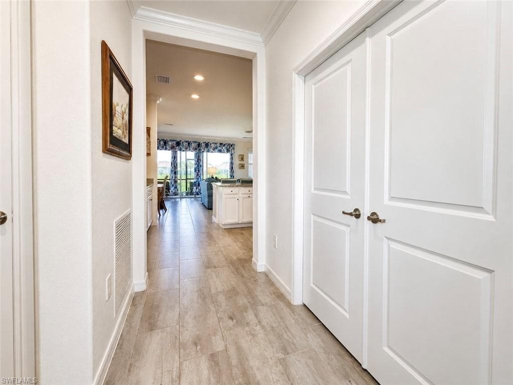 16141 Rosemallow LN-6