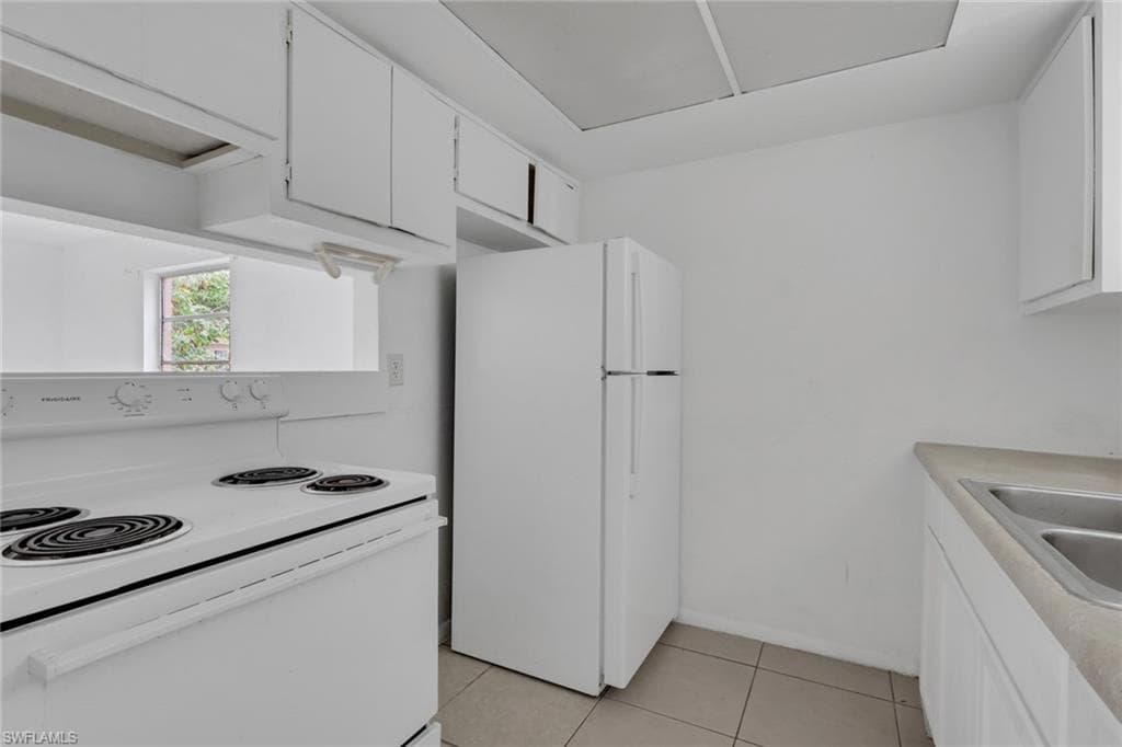 5510/5512 Eleventh AVE-6