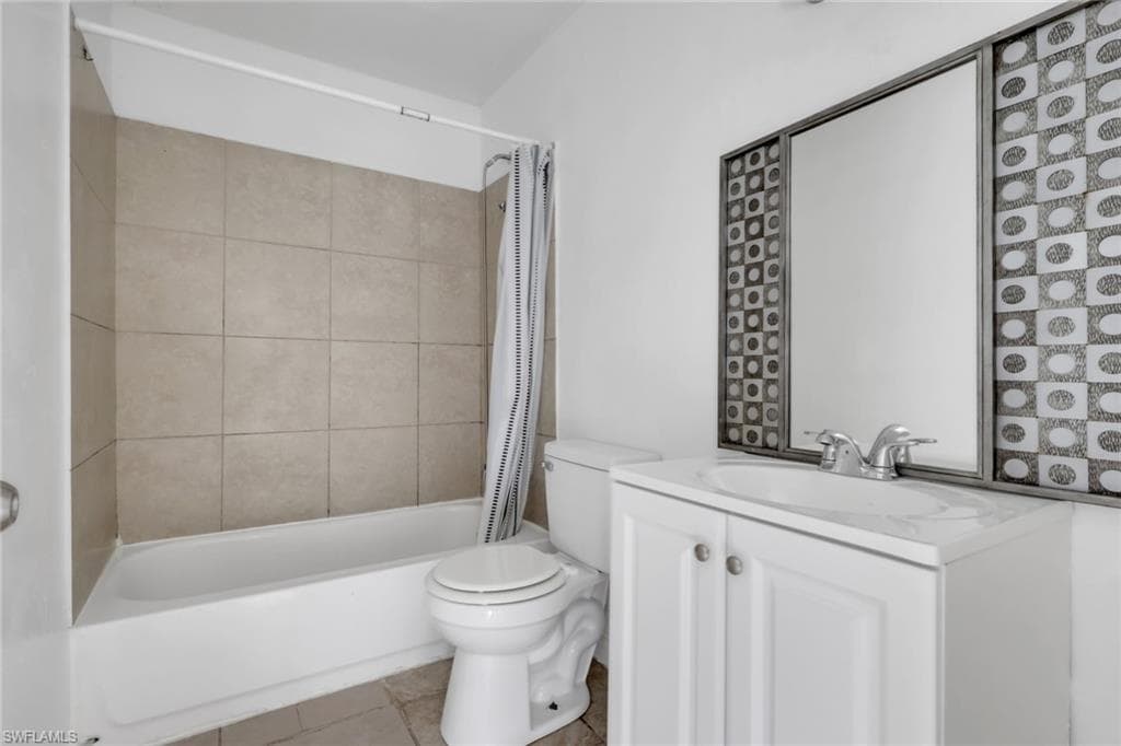 5510/5512 Eleventh AVE-19