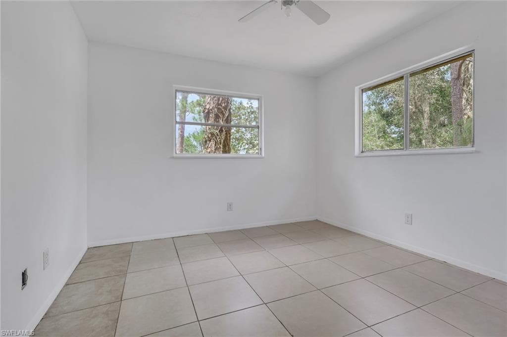 5510/5512 Eleventh AVE-21