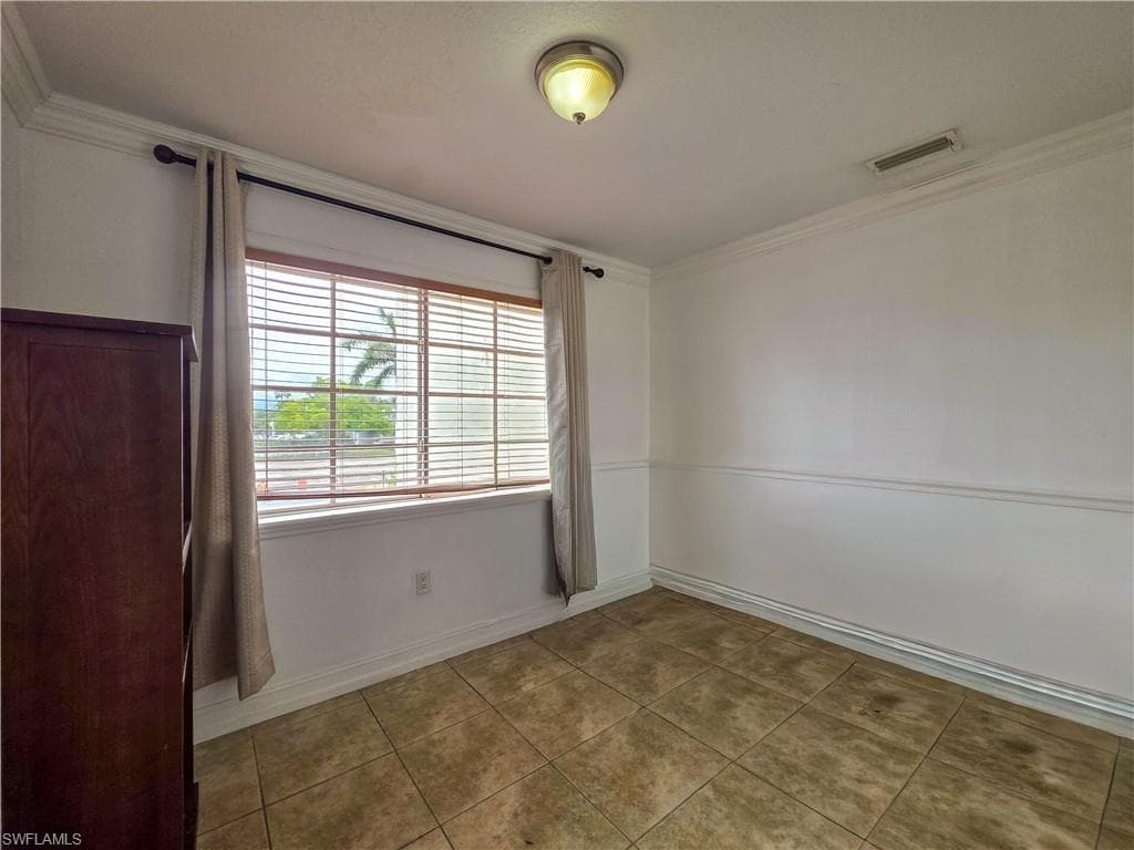 3407 Winkler AVE 304-12