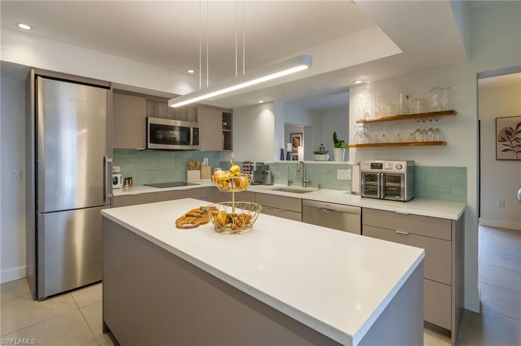 1920 Virginia AVE 403-13