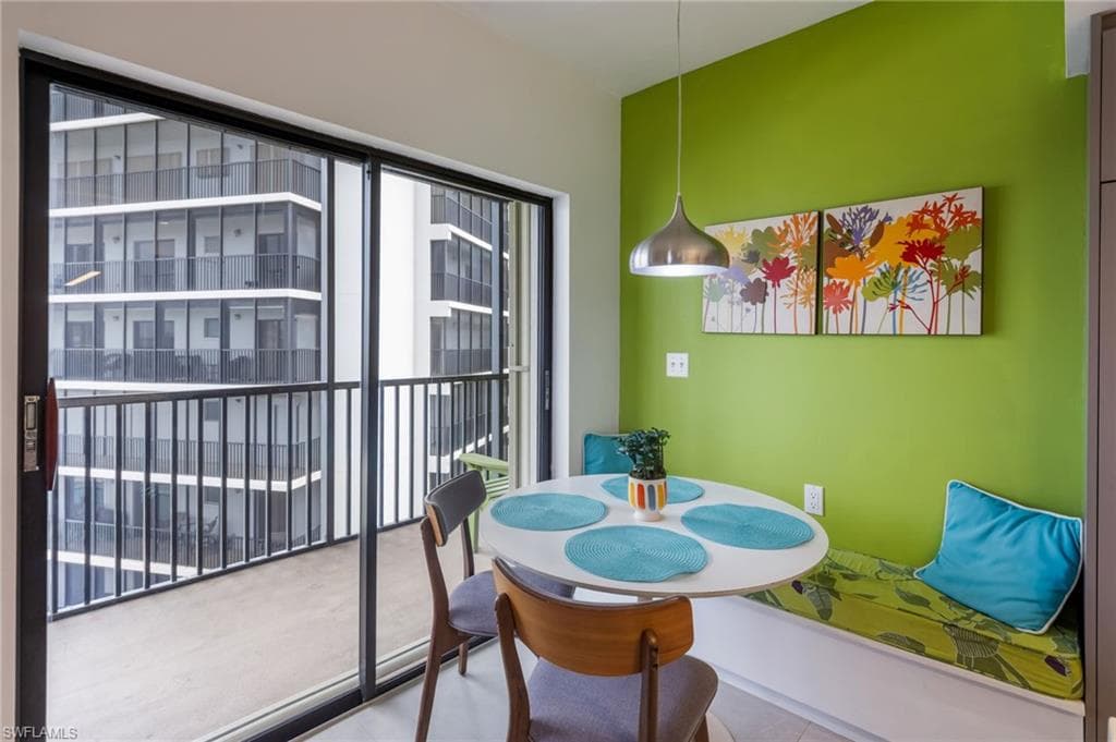 1920 Virginia AVE 403-17