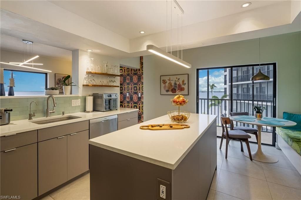 1920 Virginia AVE 403-16