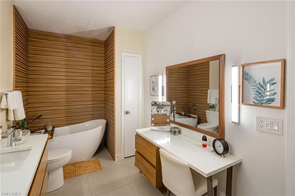 1920 Virginia AVE 403-26