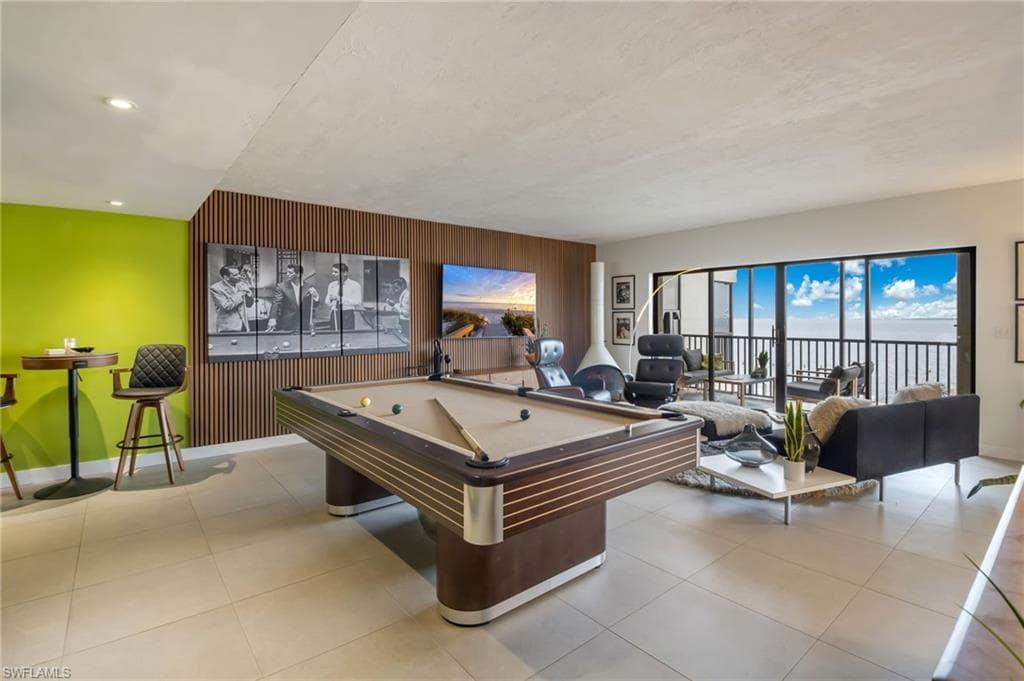 1920 Virginia AVE 403-9