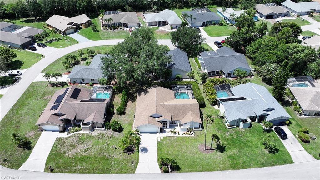 9910 Laketree CT-2