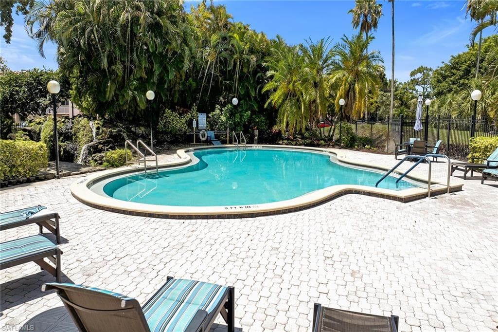 499 Forest Lakes BLVD 312-48