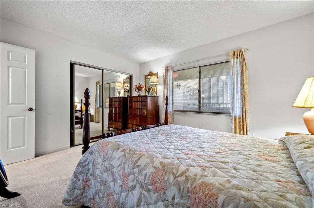 1900 Virginia AVE 902-17