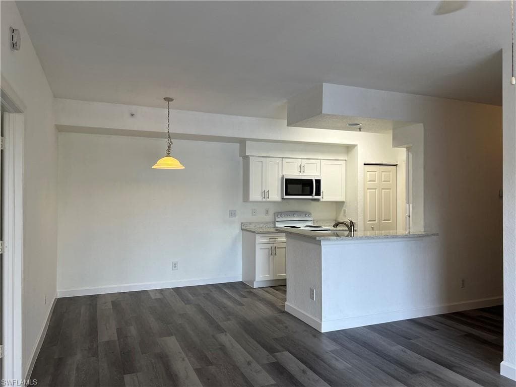 4650 Saint Croix LN 725-2