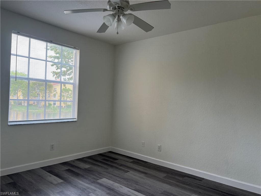 4650 Saint Croix LN 725-7