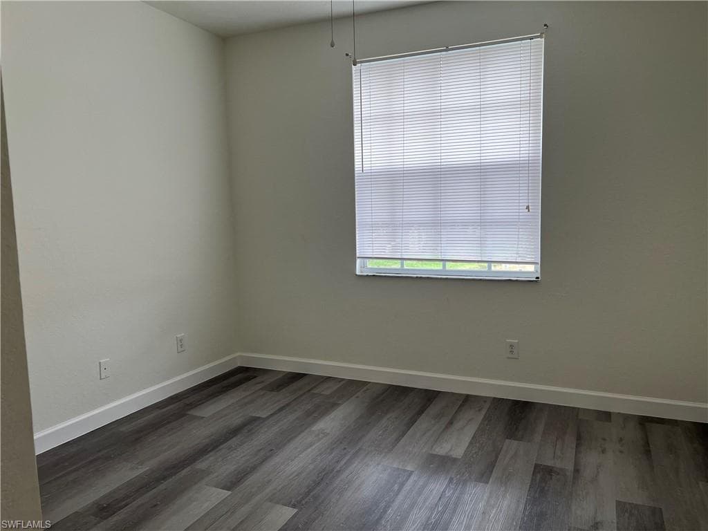 4650 Saint Croix LN 725-10