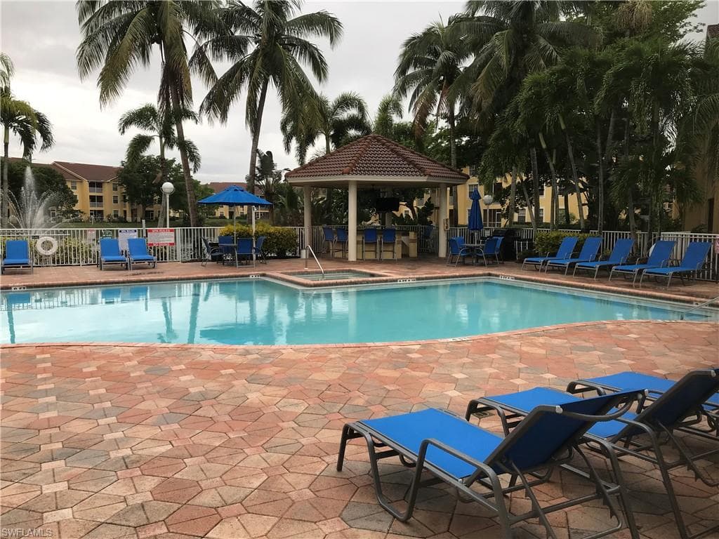 4650 Saint Croix LN 725-19