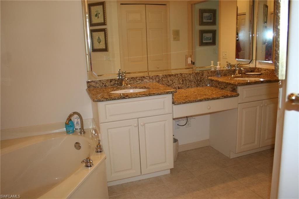 20728 Tisbury LN-19
