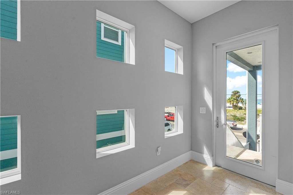 5335 Estero BLVD-47
