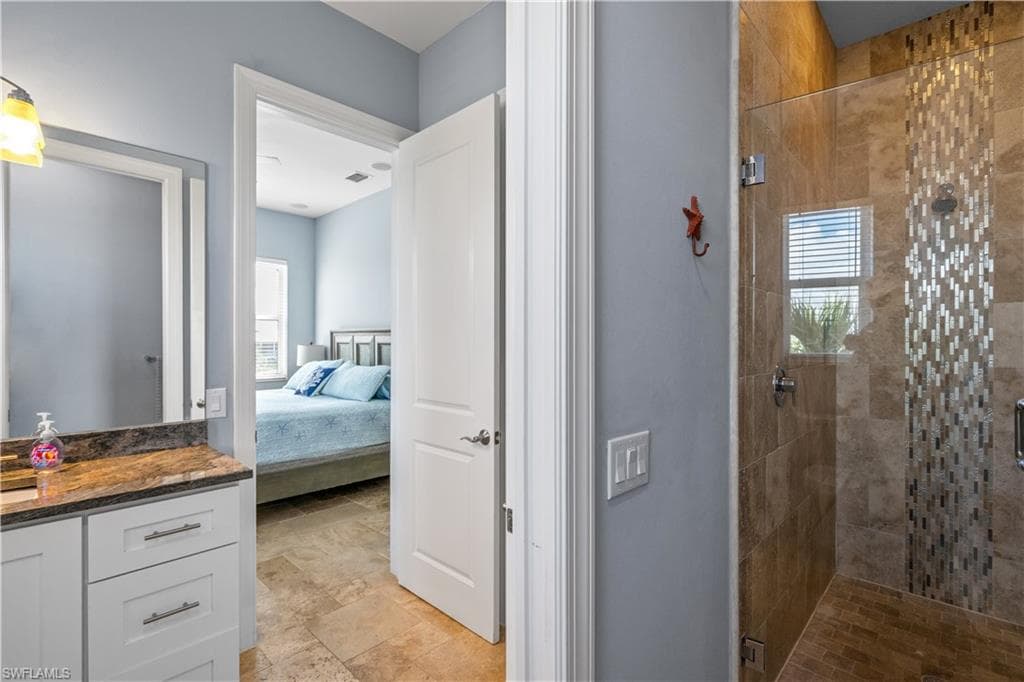 5335 Estero BLVD-29
