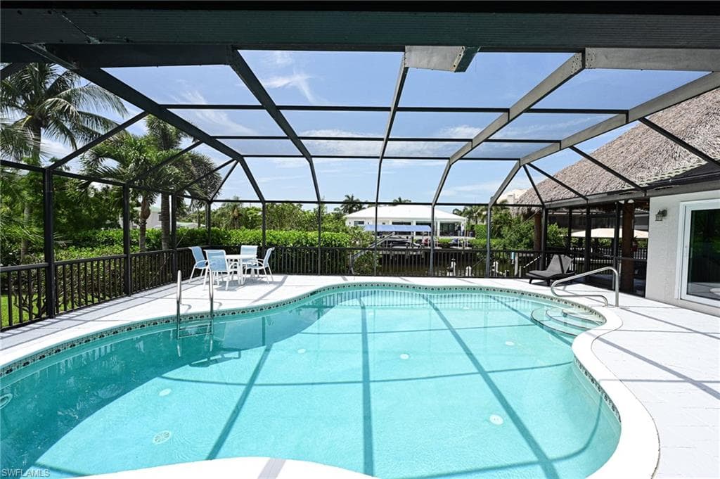 202 6th ST-28