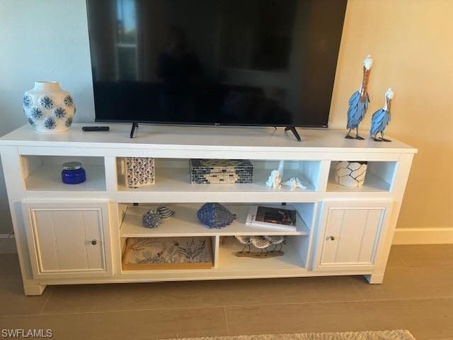 9241 Bayberry BEND 103-7