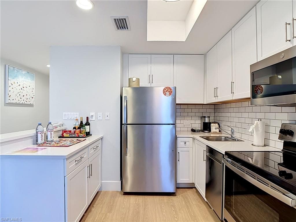 200 Estero BLVD P10-18