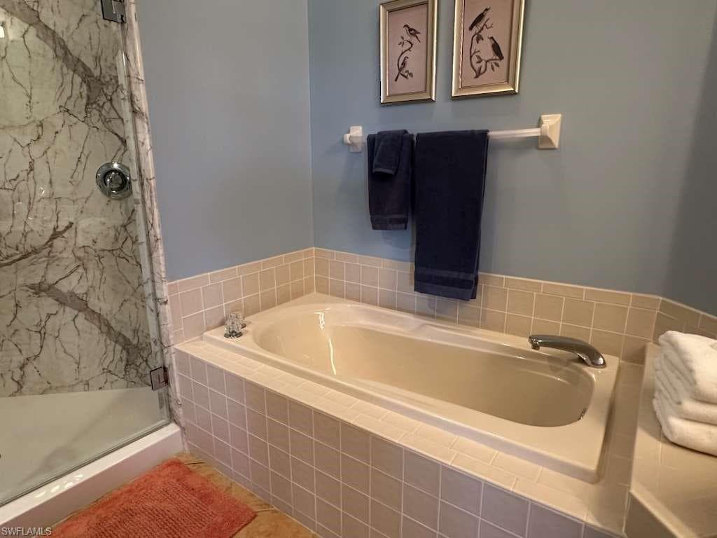 9250 Bayberry BEND 202-36