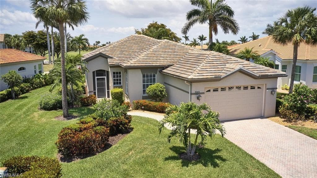 9240 Willowcrest CT-1