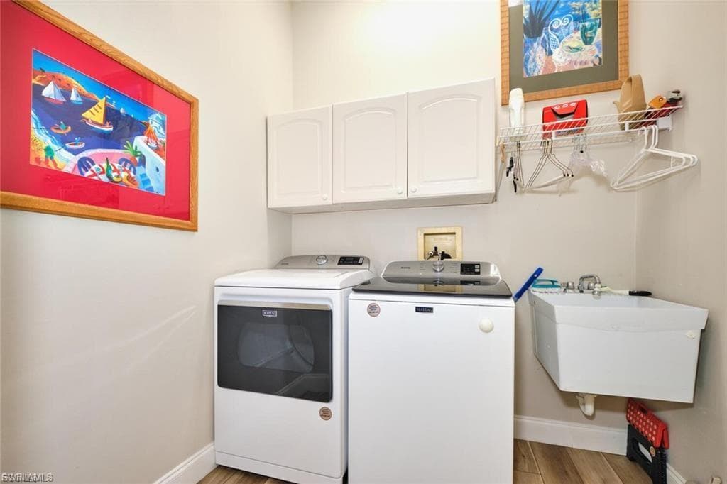 9240 Willowcrest CT-49