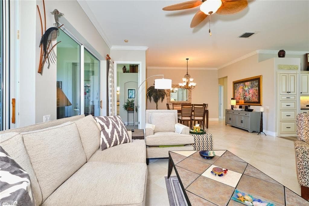 9240 Willowcrest CT-19