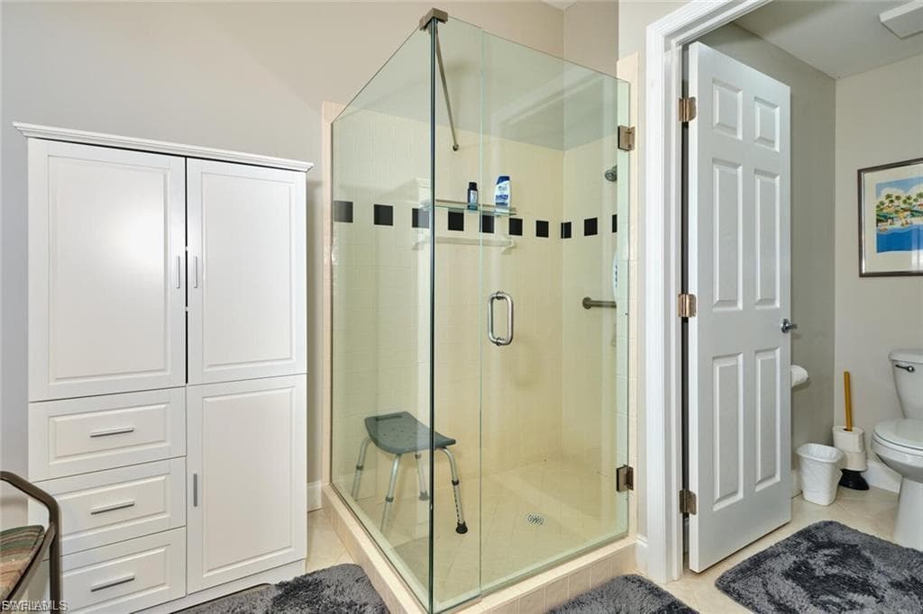 9240 Willowcrest CT-39