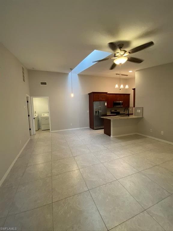 1425 SW 51st LN 93-3
