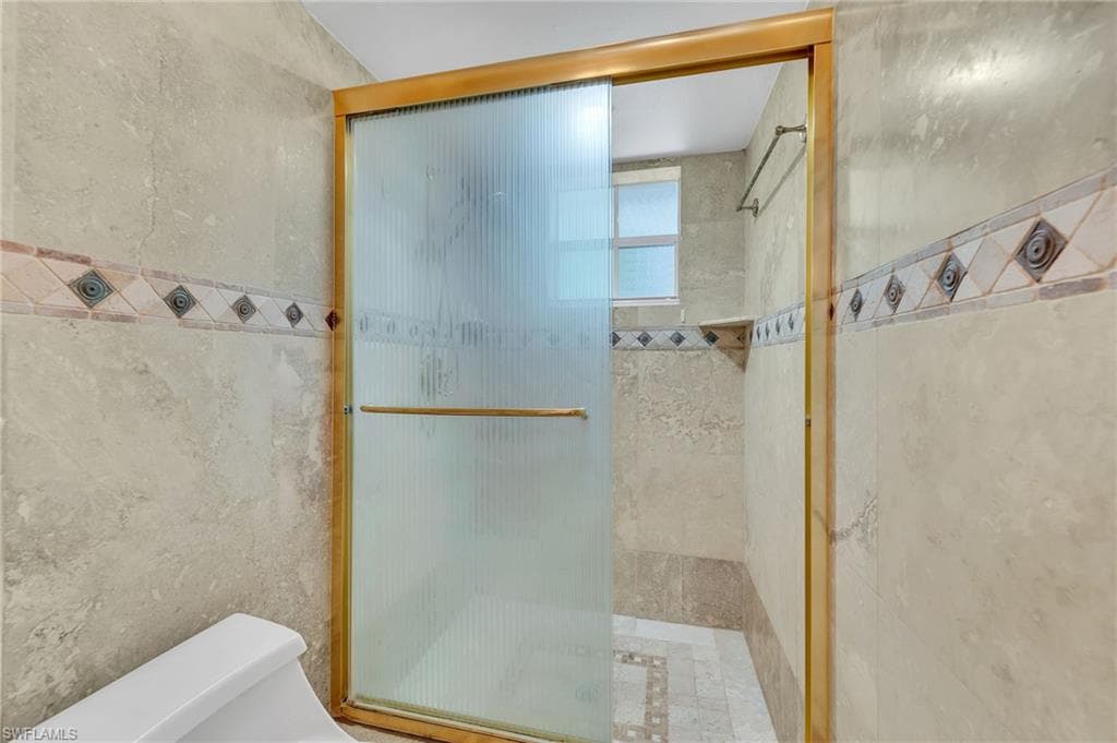 3065 50th LN SW-16