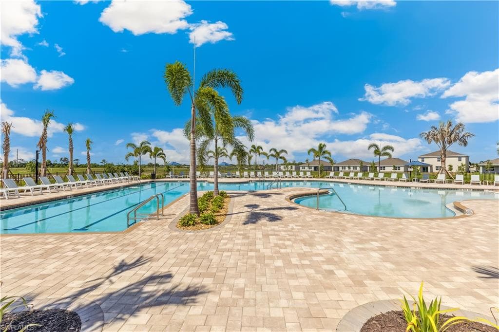 2669 SOFT CORAL WAY-27