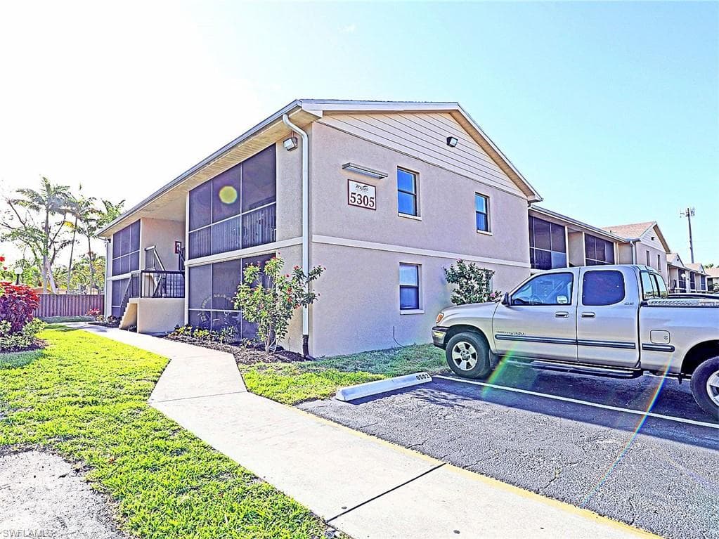 5305 Summerlin RD 506-1