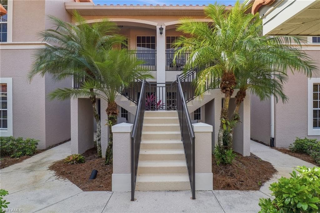 12040 Matera LN 104-4