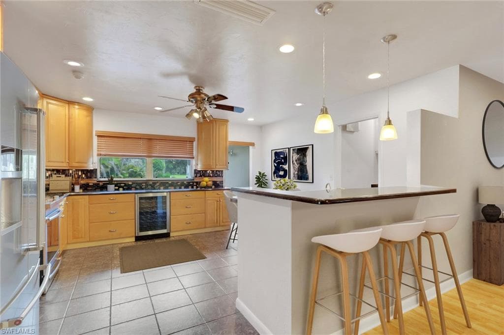 15261 Shamrock DR-39