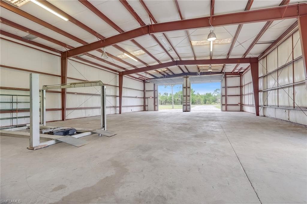 15261 Shamrock DR-8