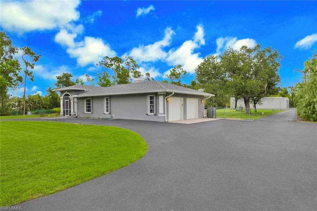 15261 Shamrock DR-21