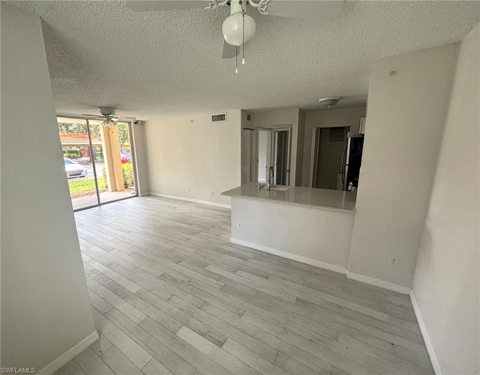 1260 Wildwood Lakes BLVD 107-1