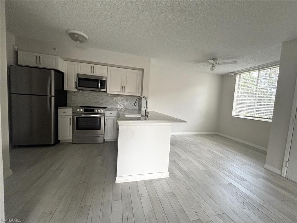 1260 Wildwood Lakes BLVD 107-4