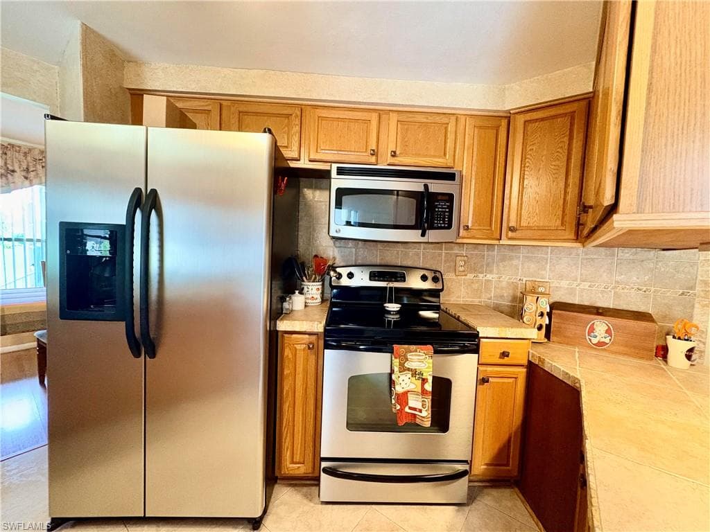 3163 Indian Village LN-8