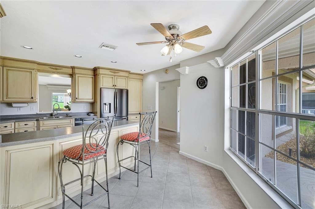 5859 Westbourgh CT-10