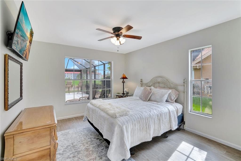 5859 Westbourgh CT-15