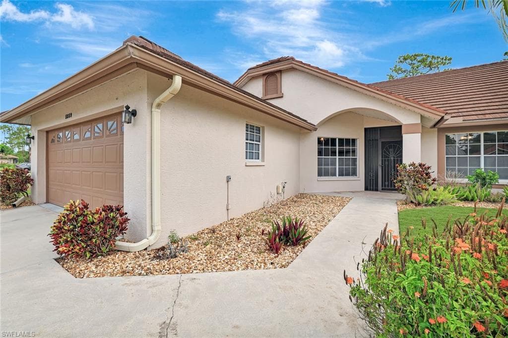 5859 Westbourgh CT-4