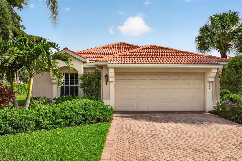 9550 Hemingway LN-2