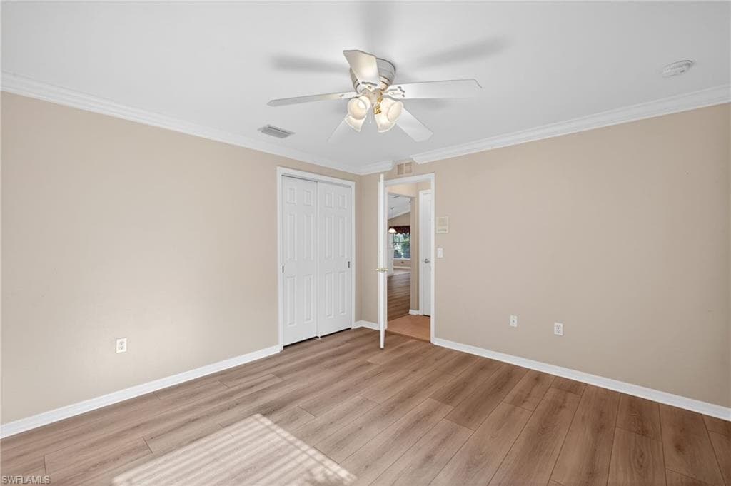 9550 Hemingway LN-21