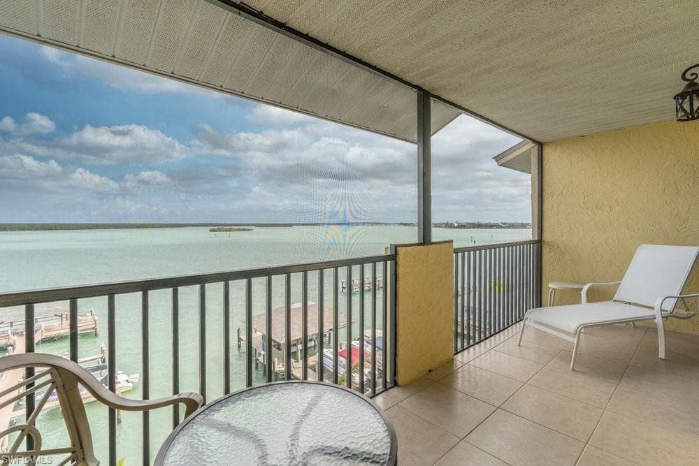 10 Tampa PL 404-22