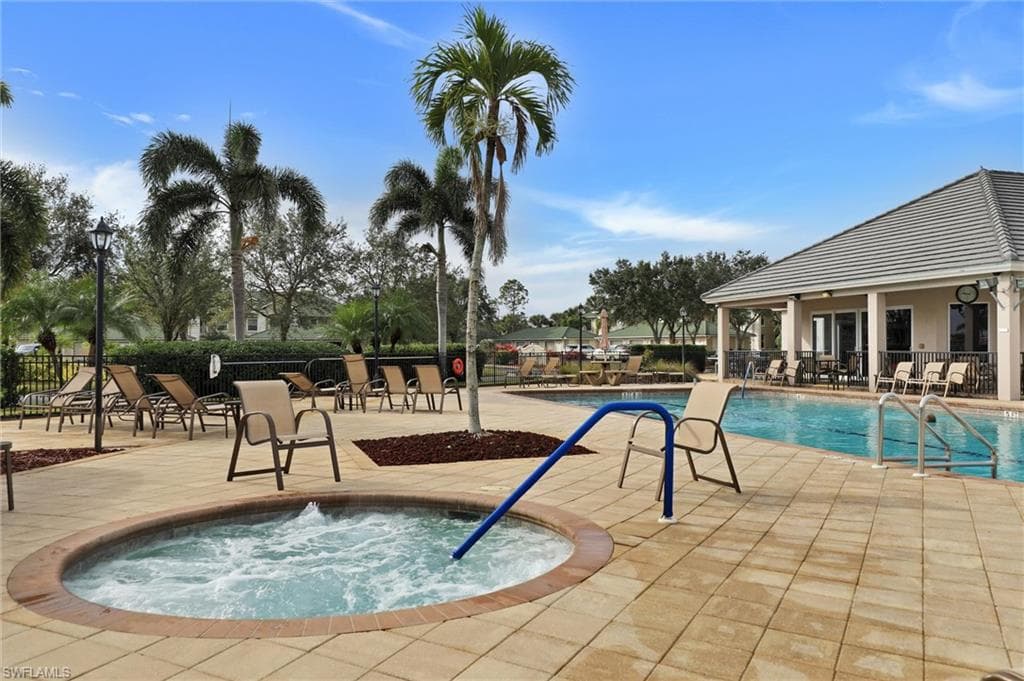4707 Brixton CT-30