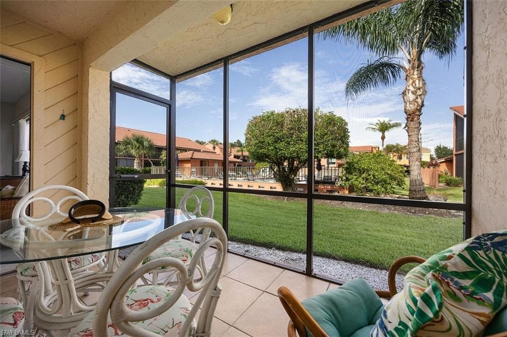 114 Cypress WAY E D3-12