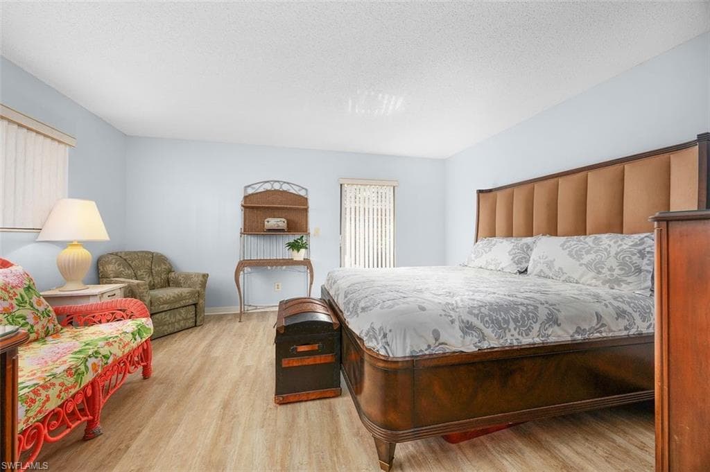 114 Cypress WAY E D3-11