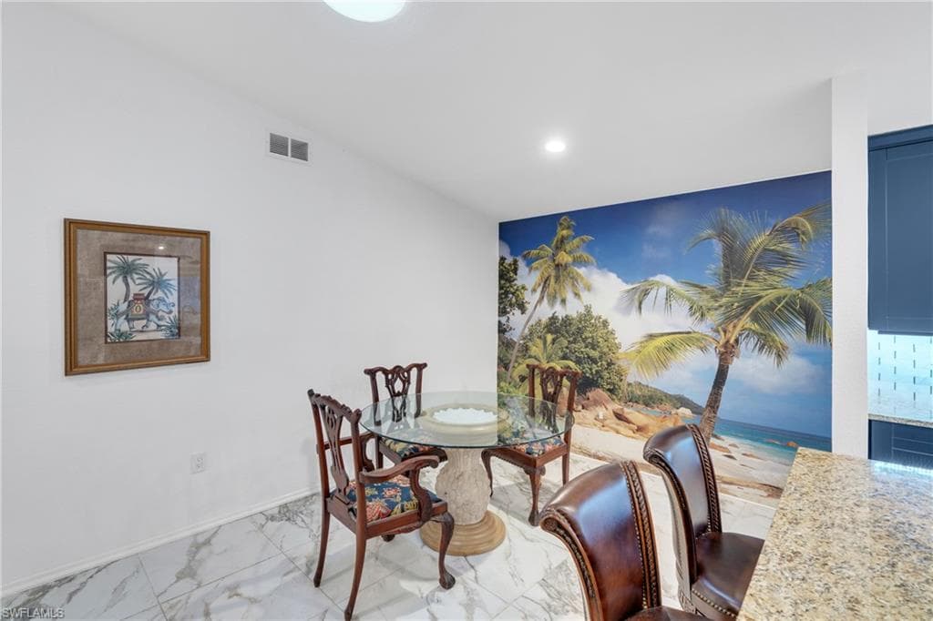 6511 Royal Woods DR-7