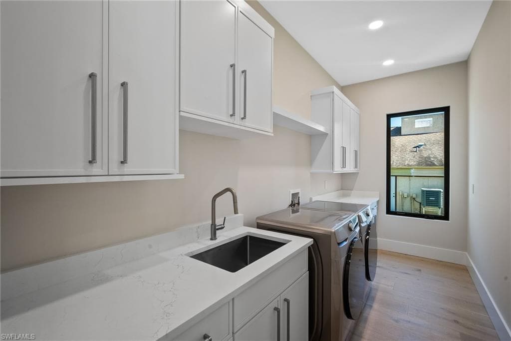 1364 Cypress Woods DR-43